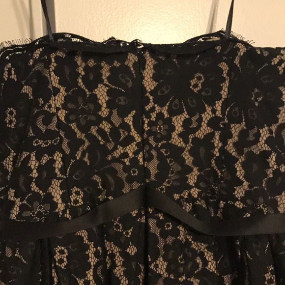Strapless black lace mini dress - Picture 5 of 6